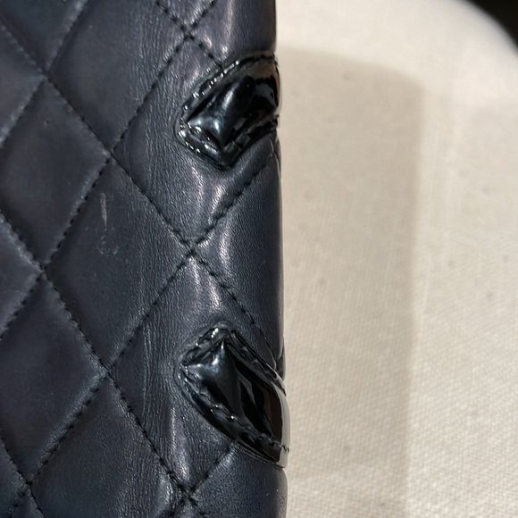 Authentic Chanel Cambon Bi Fold Wallet - Picture 6 of 16